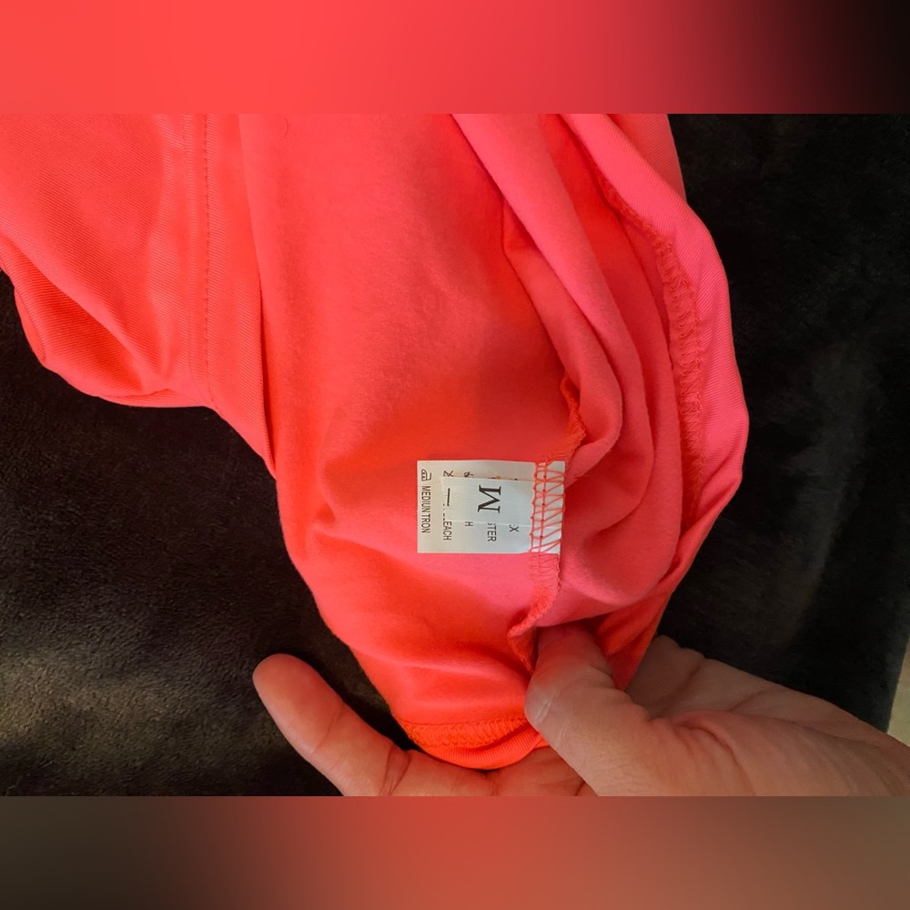 Pink dress - Picture 2 of 2